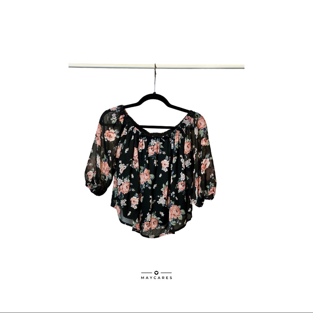 OFF THE SHOULDERS SHIRT WITH FLORAL PRINT